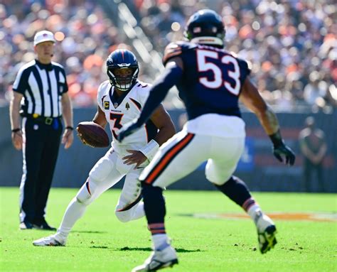 Broncos stock report: QB Russell Wilson finding a groove, but Denver’s air defense getting shredded